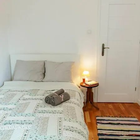 Retro Vibe In The District Of Apartament *