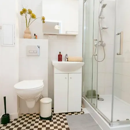 Apartment Retro Vibe In The District Of *