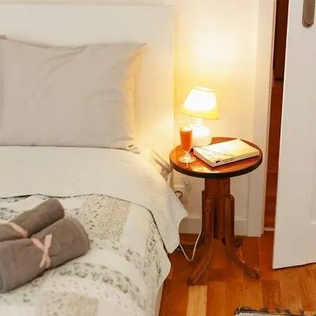 Apartment Retro Vibe In The District Of Warsaw
