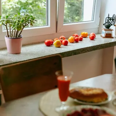 Retro Vibe In The District Of Apartment Warsaw