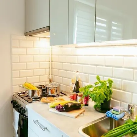 Retro Vibe In The District Of Apartment *